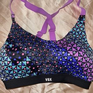 VSX>Victoria’s Secret Sports Bra!!